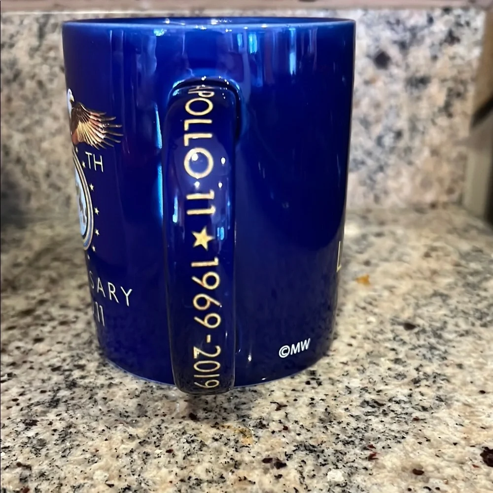 Apollo 11 Official 50th Anniversary Blue Mug - Picture 3 of 4